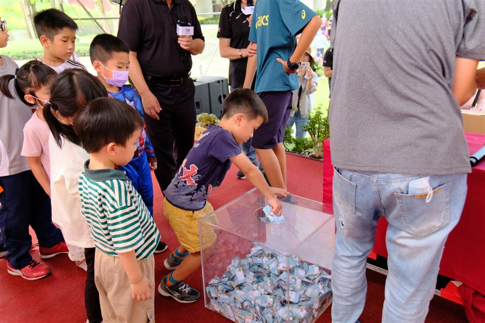 114年地政節慶祝活動暨頒獎典禮 (114.10.24)-摸彩時間