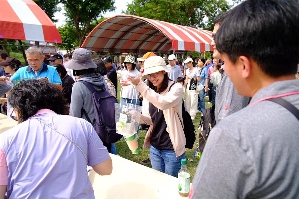 114年地政節慶祝活動暨頒獎典禮 (114.10.24)-摸彩時間