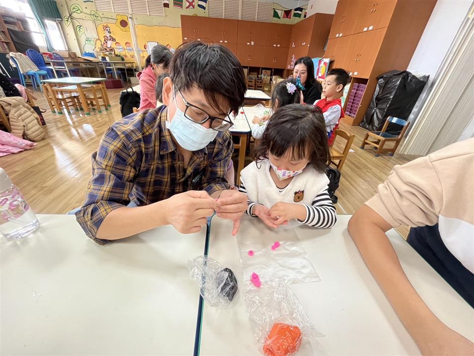 113學年度社區教保資源中心假日親子活動（四）：黏土派對113學年度社區教保資源中心假日親子活動（四）：黏土派對