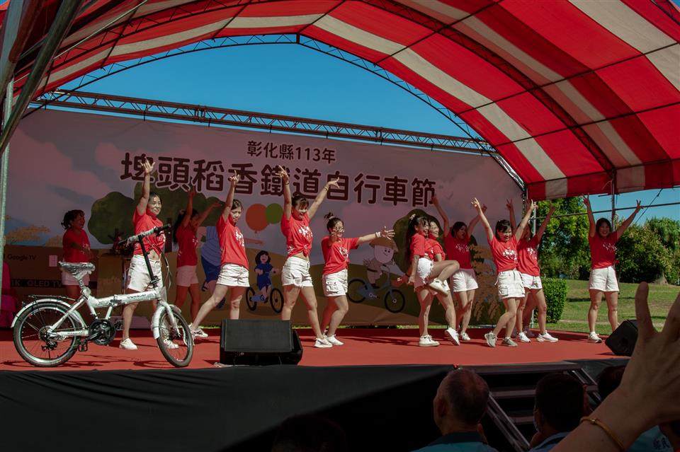 113年度 幸福埤頭精彩剪影合興社區有氧舞蹈班表演