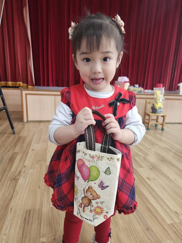 113學年度社區教保資源中心假日親子活動（七）：百變水壺袋113學年度社區教保資源中心假日親子活動（七）：百變水壺袋