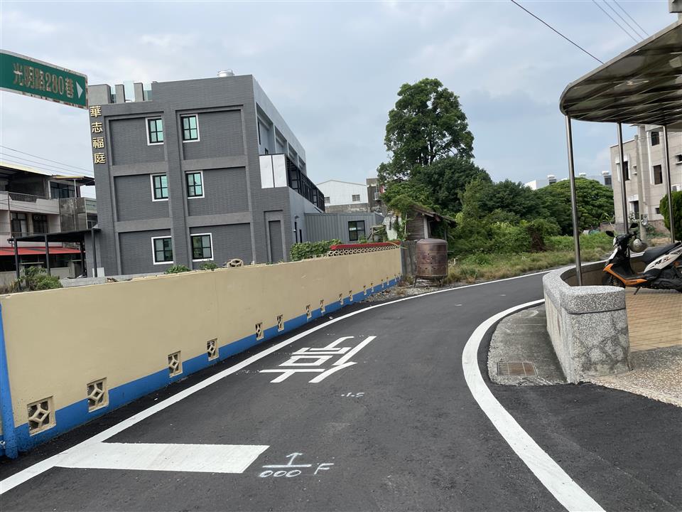 埤頭鄉庄內村光明路、溪林路261巷等路面改善工程光明路280巷施工中