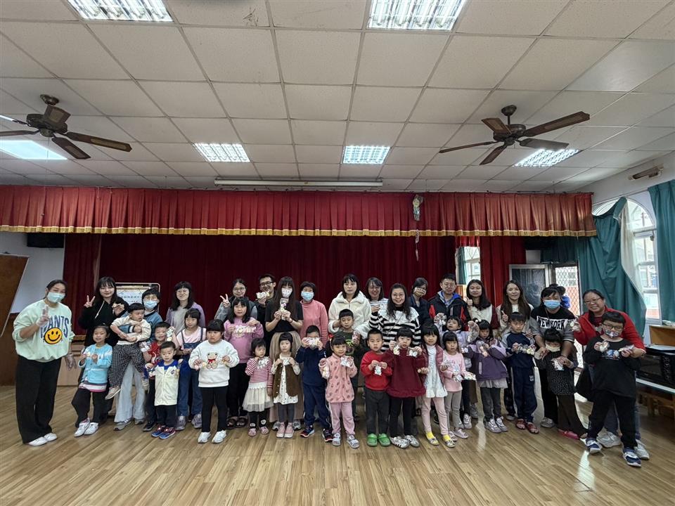 114學年度假日親子活動：親子手作～糖霜餅乾114學年度假日親子活動：親子手作～糖霜餅乾