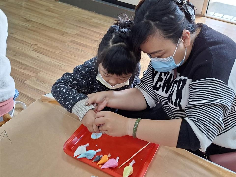 114學年度假日親子活動：親子手作～糖霜餅乾114學年度假日親子活動：親子手作～糖霜餅乾