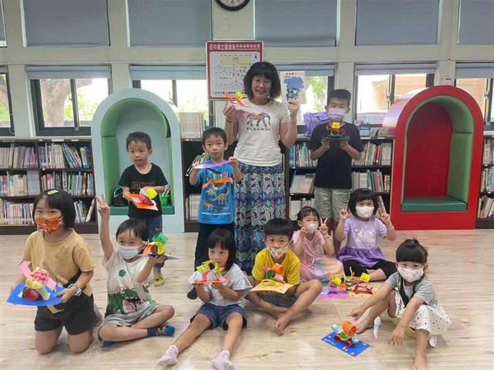 中文繪本說故事&科普DIY