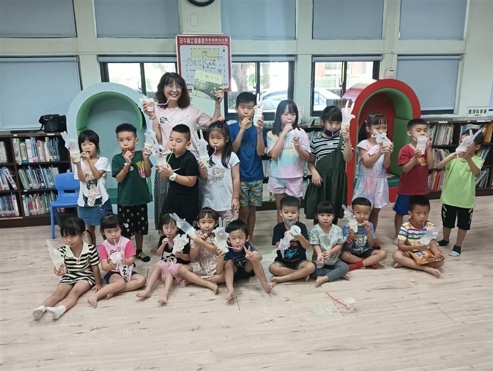 中文繪本說故事&科普DIY