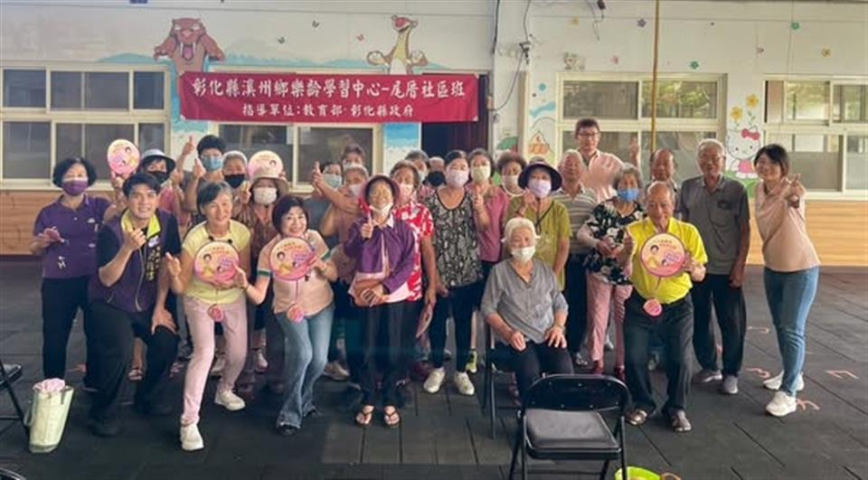 114年6月樂齡開課囉！長輩們活力滿滿動起來