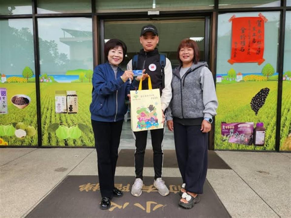 115年2月冷冷的天，暖暖的心??